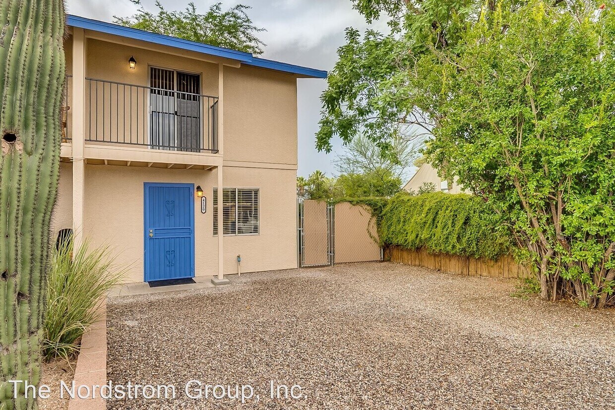 Foto principal - 2 br, 1.5 bath House - 4120 E Bermuda Street