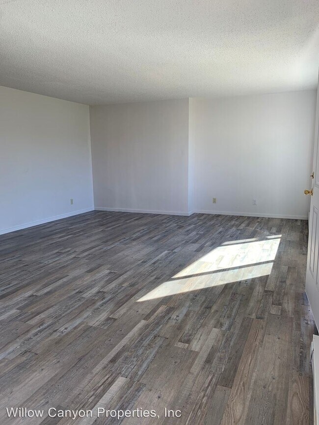 Foto del edificio - 1224 SW Murray St