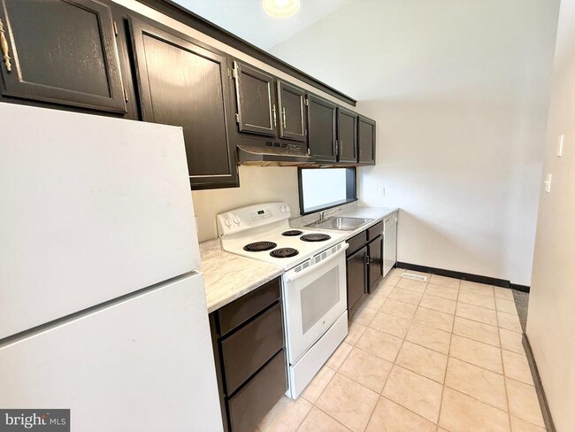 Foto del edificio - 745 Manor St