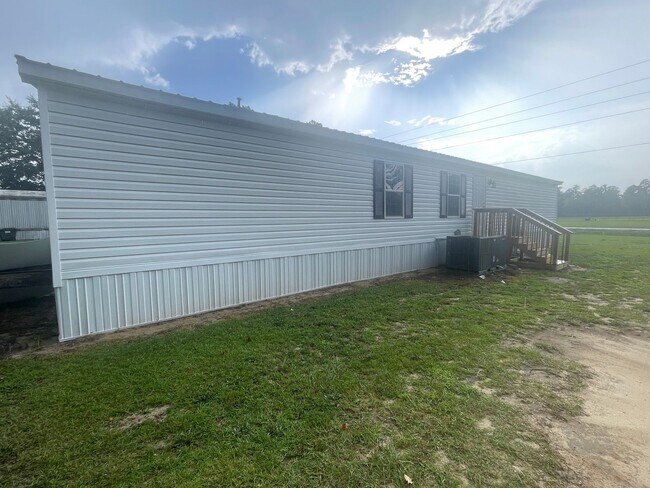 Foto del edificio - Home Available in Stedman