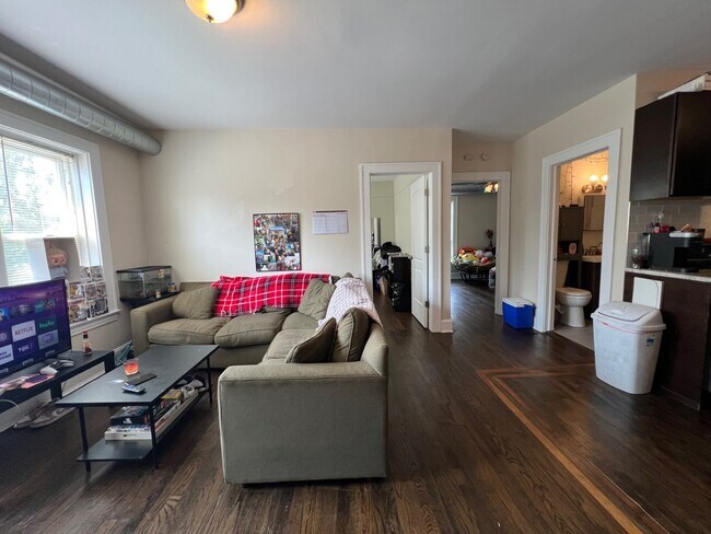 Foto del edificio - 4136 W Palmer St