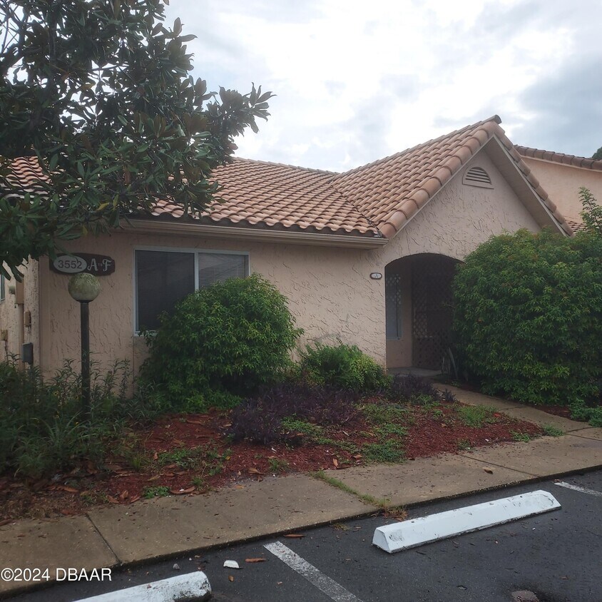 Primary Photo - 3552 Forest Branch Dr
