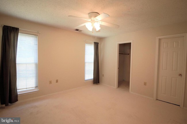 Building Photo - 21024 Timber Ridge Terrace