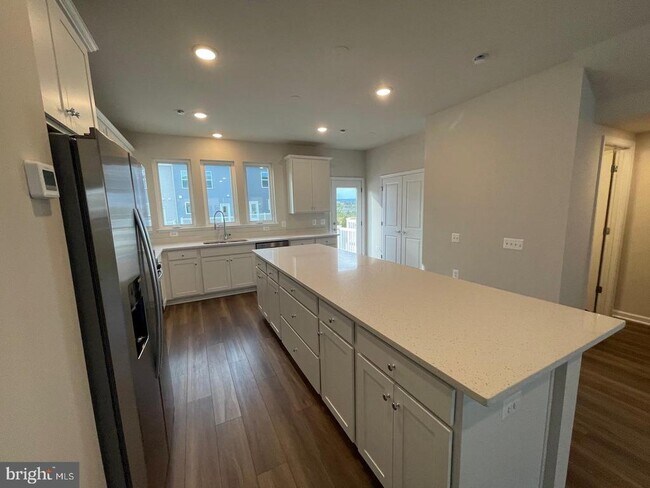 Foto del edificio - 15115 Jaxton Sq Ln