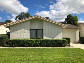 Building Photo - 2687 SW Egret Pond Cir