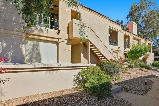 Building Photo - First-Floor 2-Bedroom Condo | The Racquet Club – Scottsdale