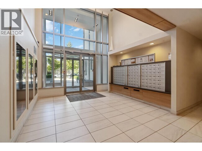 Photo du bâtiment - 5598 Ormidale St