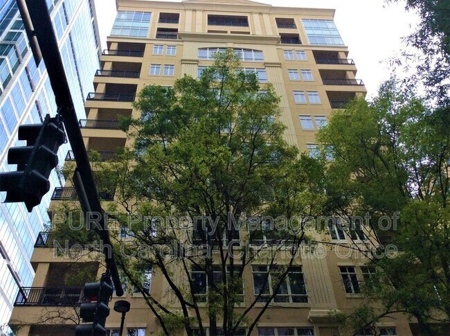 Photo - 230 S Tryon St Apartment