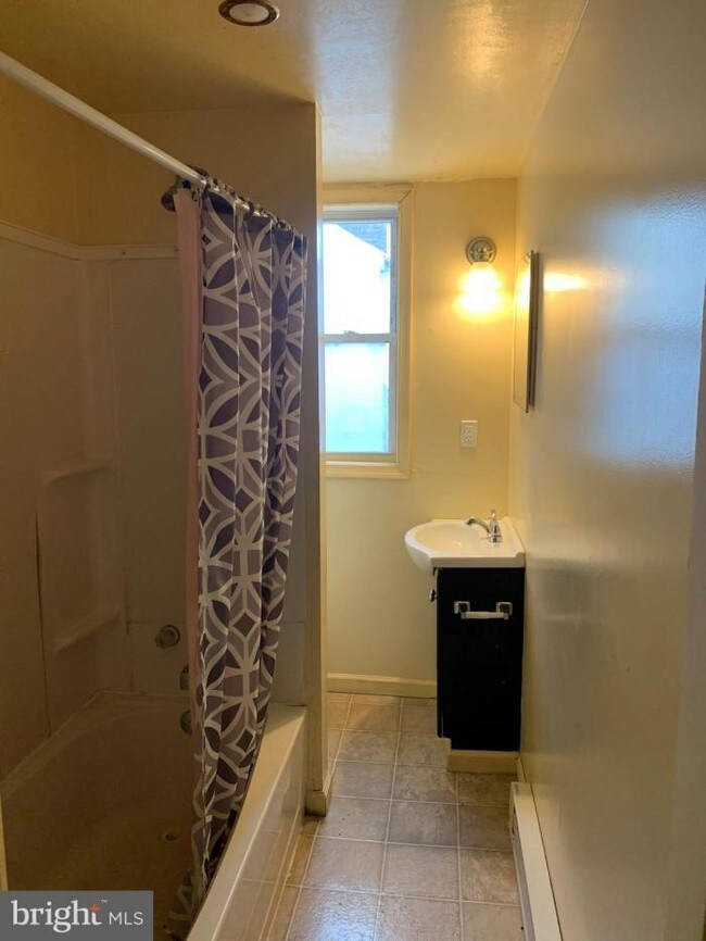 3 bedroom in Pottsville PA 17901 Apartment for Rent in Pottsville, PA
