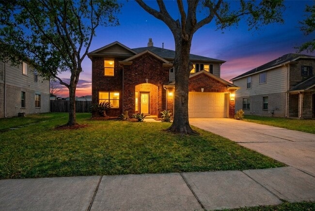 Building Photo - 3318 Fountain Hills Dr