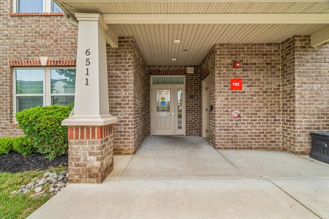 Building Photo - 6511 Walcott Ln