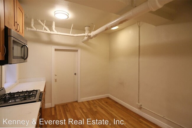 Building Photo - Studio, 1 bath House - 760-776 Geary #105