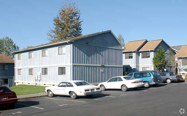 Primary Photo - Lake Stevens Manor Apartments