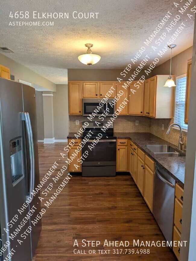 Foto del edificio - 4658 Elkhorn Ct