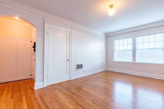 Interior Photo - San Carlos Apartments
