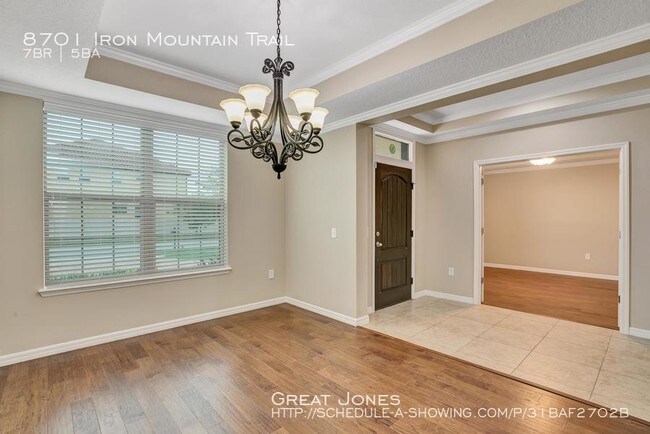 Foto del edificio - 8701 Iron Mountain Trail
