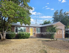 Building Photo - 5114 SE 51st Ave
