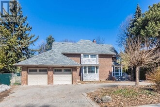 Building Photo - 4 Sagewood Dr