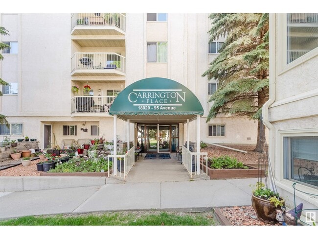 Building Photo - 18012 95 Av NW