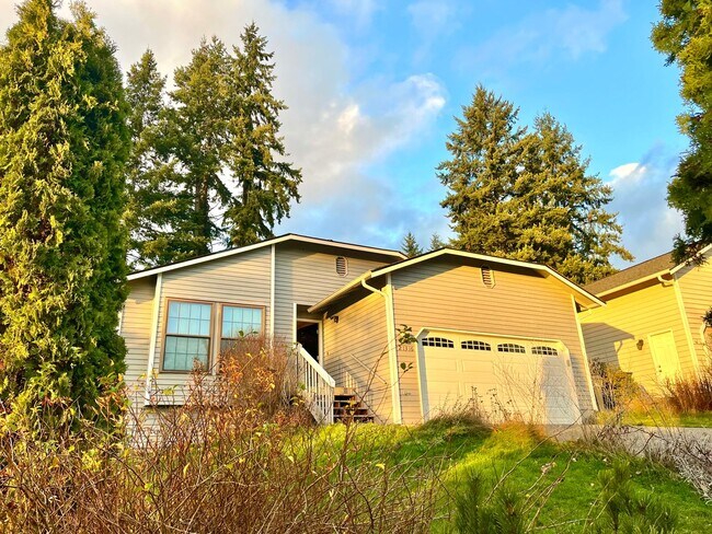 Building Photo - Great Home For Rent