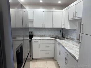Building Photo - 5750 NW 64th Ave