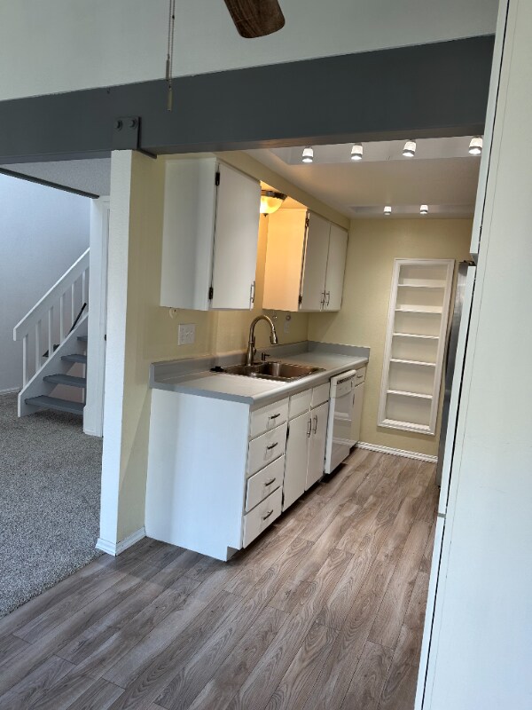 Foto del edificio - 4879 Bluestem Dr
