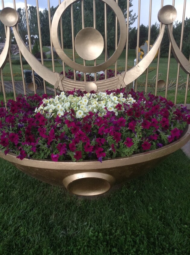 Primary Photo - 733 Termino Ave