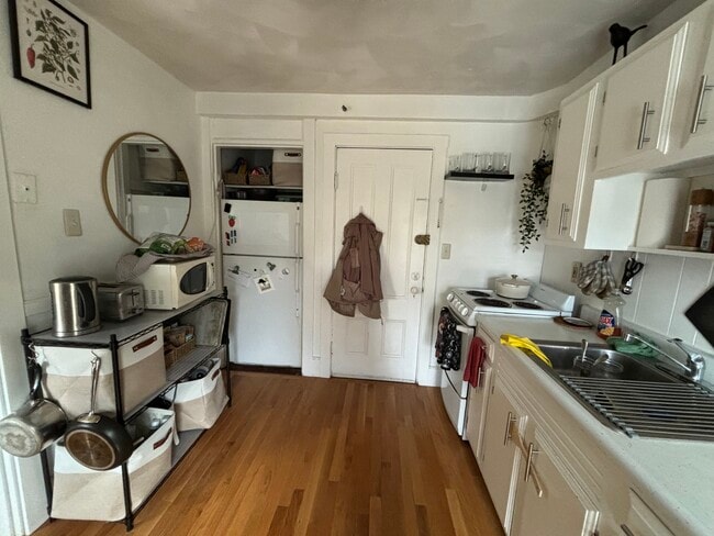 Foto del edificio - 219 Washington St