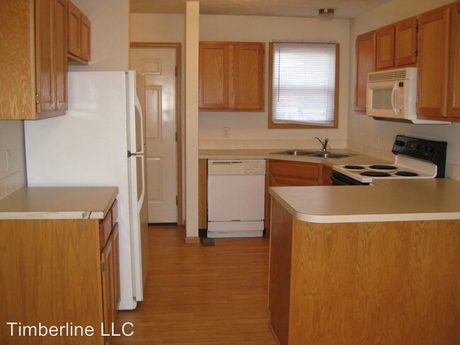 Building Photo - 6901 N Steamboat Dr