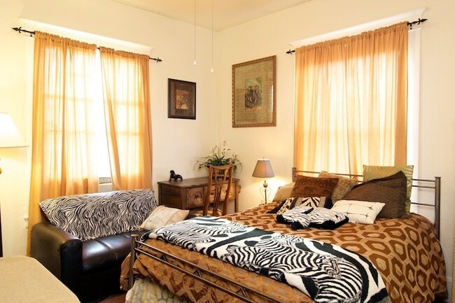 Otro estudio temático - The Lindsay Furnished Apartments