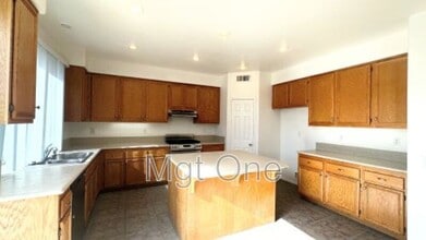 Building Photo - 20823 Westbury Rd