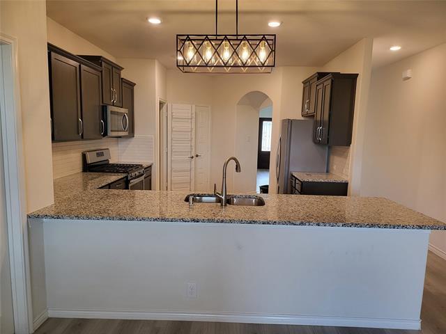 Building Photo - 405 Pleasant Hill Ln