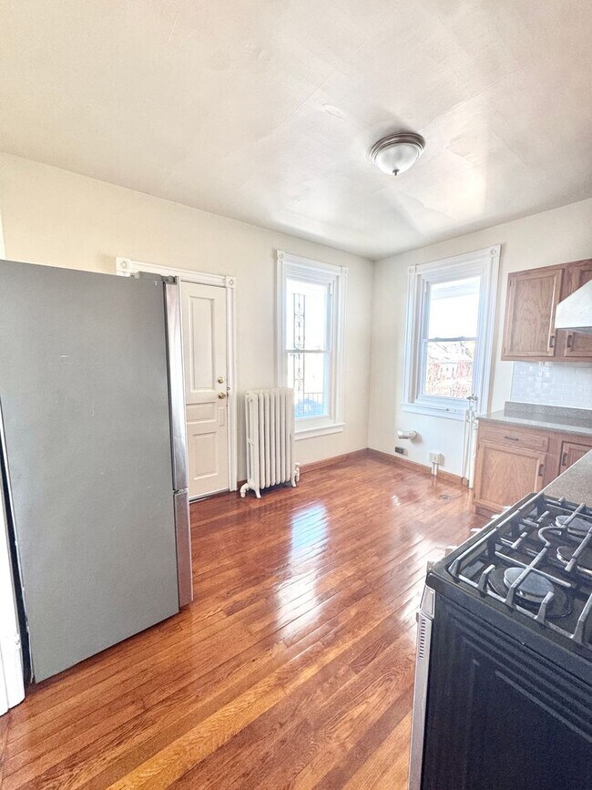 Foto del edificio - 1149 W Turner St