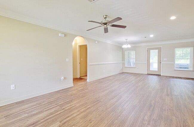 Foto del edificio - 5777 E Oglethorpe Hwy