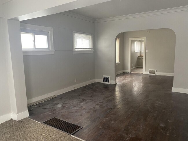 Foto del edificio - 3756 Tyler St