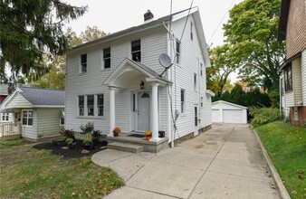 Building Photo - 1539 Hillcrest St