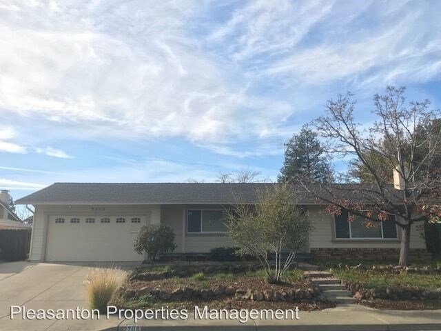 Primary Photo - 3 br, 2 bath House - 2289 Hampton Rd.