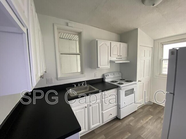 Foto del edificio - 340 S 2nd St