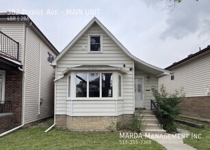 Building Photo - 382 Pierre Ave