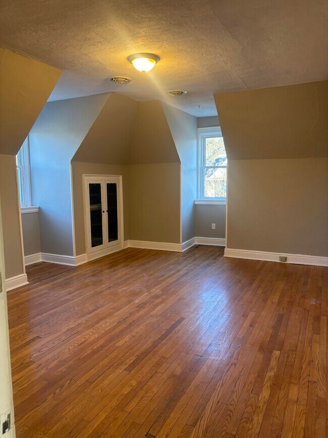 Foto del edificio - 509 Monroe Ave