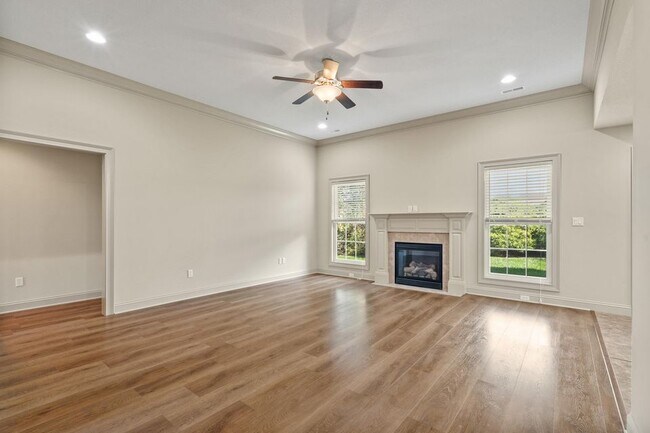 Foto del edificio - 1811 Trellis Ln