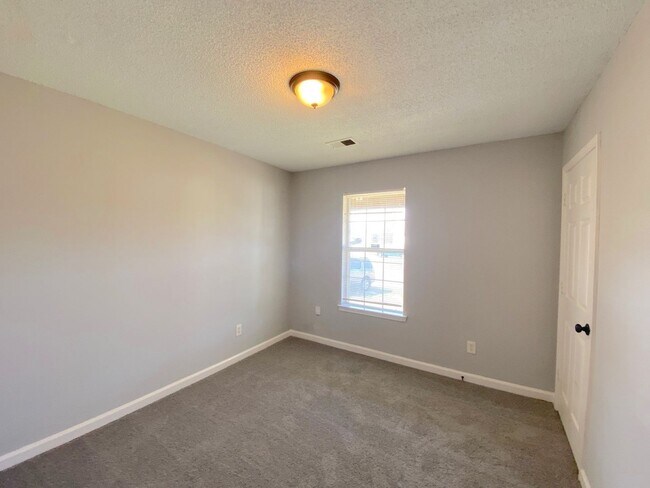 Building Photo - 4559 Cedar Leaf Cove