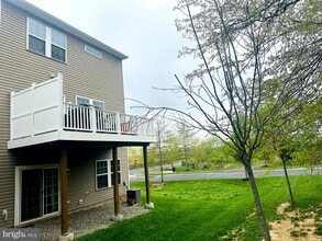 Building Photo - 1746 Beacon Ln