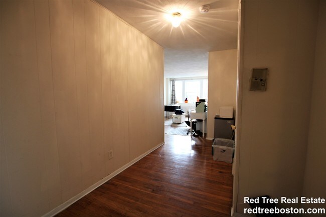 Building Photo - 1999 Commonwealth Avenue