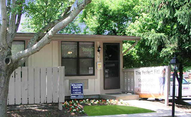 Building Photo - Meadowood