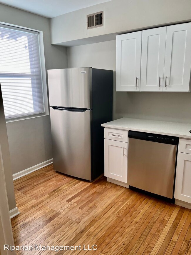 Building Photo - 2 br, 1 bath House - 110 N Janney St