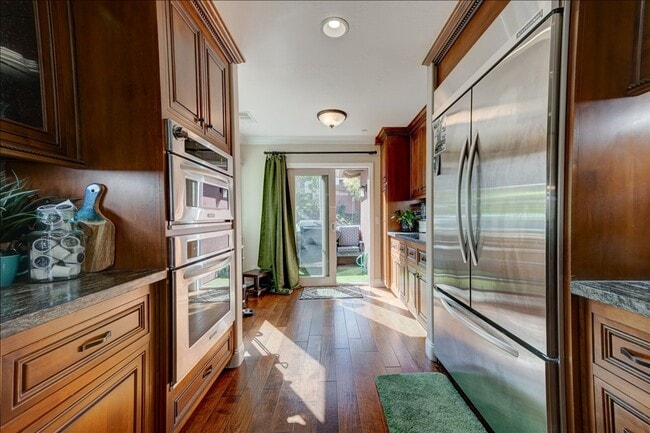 Building Photo - 7608 Camino Aberto