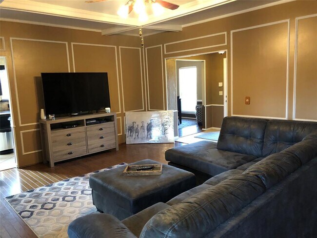 Foto del edificio - 720 Willow Brook Dr