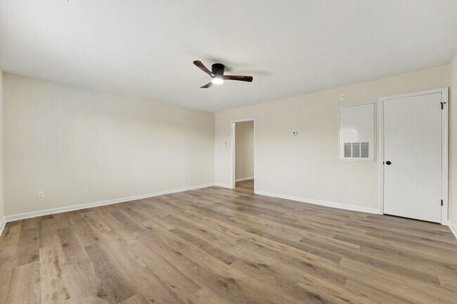 Foto del edificio - 1309 Hudson Ave
