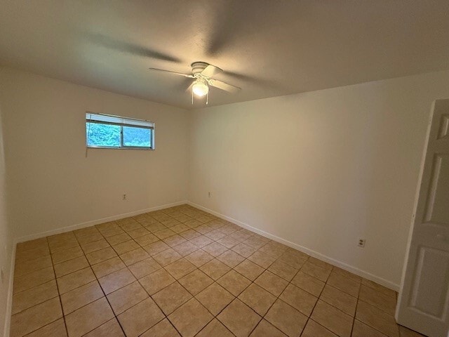 Main Bedroom - 3961 SE 18th Ave